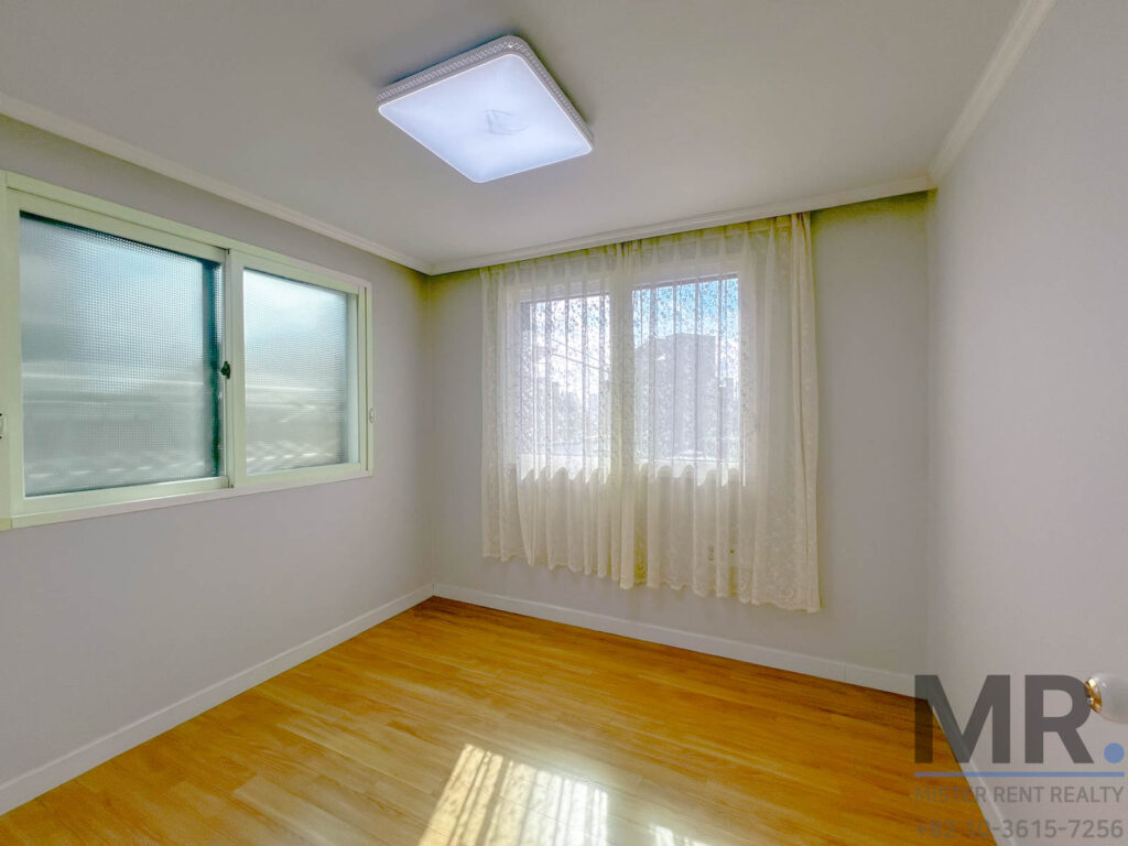 Itaewon-3BR-LowRise-Spacious-(H+)-5