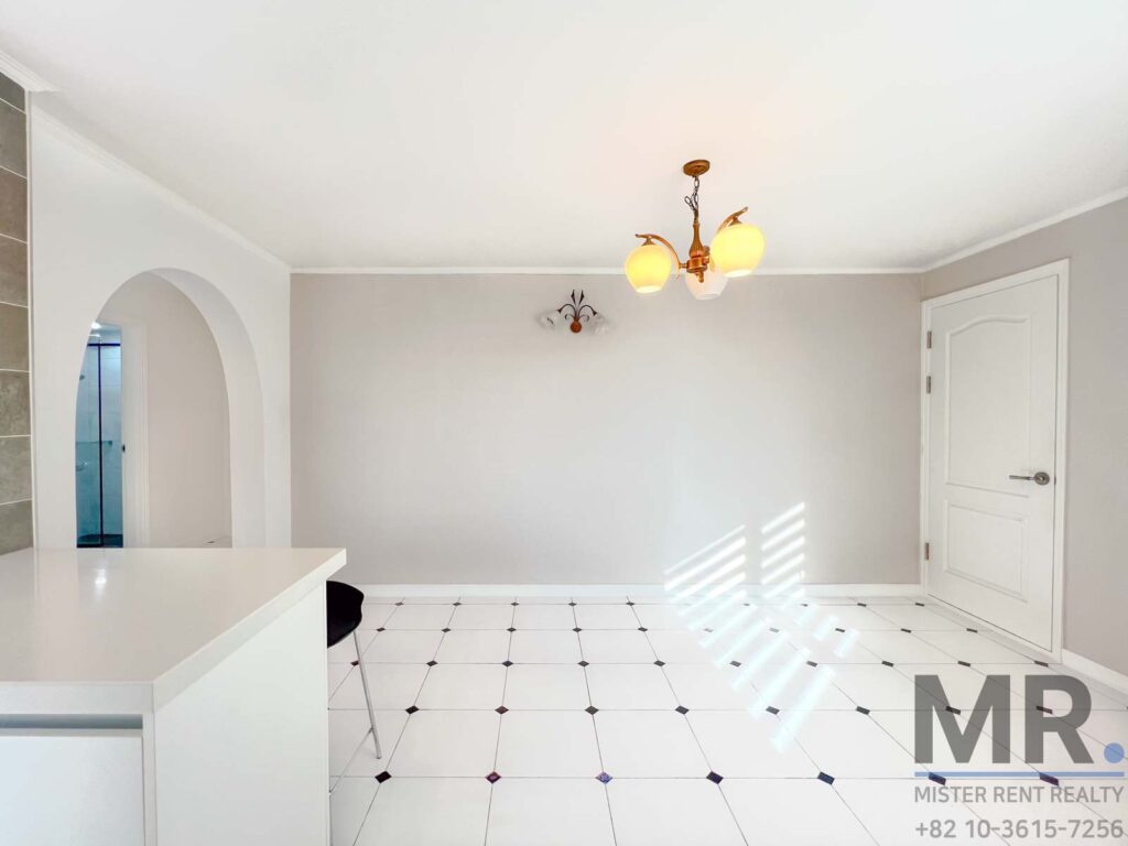 Itaewon-3BR-Villa-For-Rental-Renovated-1 (17)