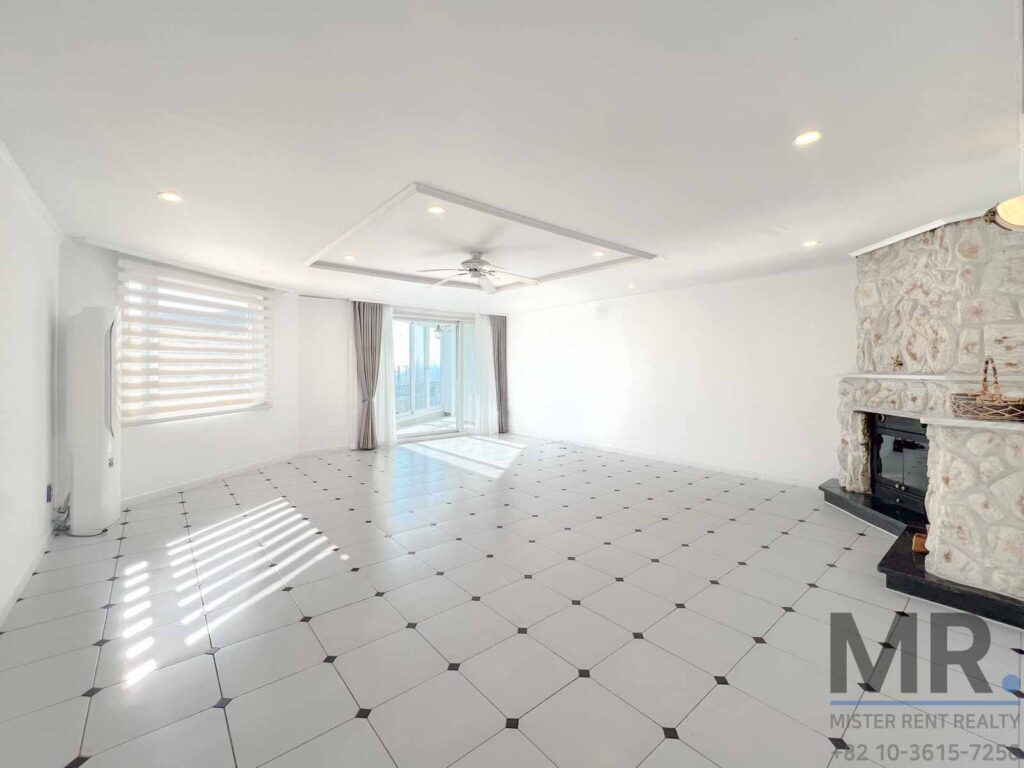 Itaewon-3BR-Villa-For-Rental-Renovated-1 (2)