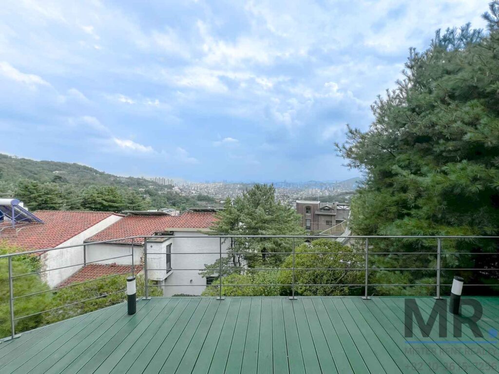 Seogbuk5BR-SingleHouse-Beautiful-Garden-(H+)-7