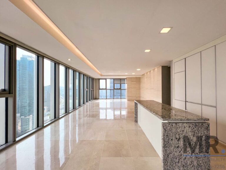 YongsanStation-4BR-High-Rise-Modern&Bright -4