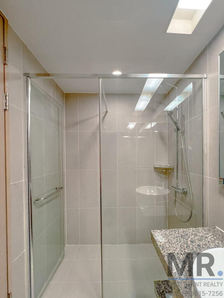 YongsanStation-4BR-High-Rise-Modern&Convinient-14