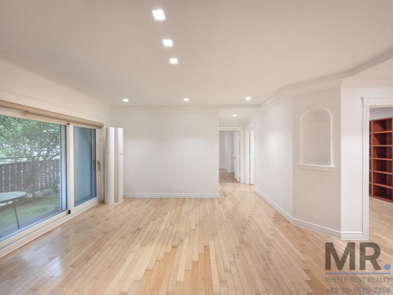 Spacious, bright, modern interior design