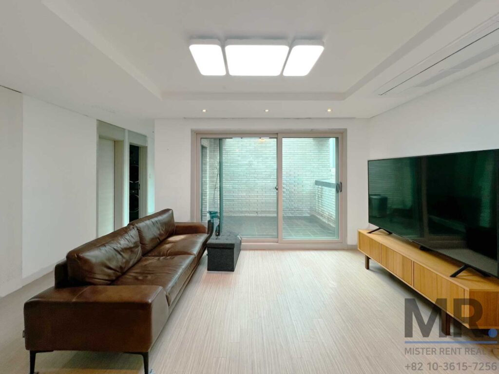 Hannam-3BR-Rental-Villa-ModernDesign-Terrace-2