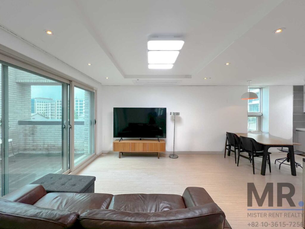 Hannam-3BR-Rental-Villa-ModernDesign-Terrace-4