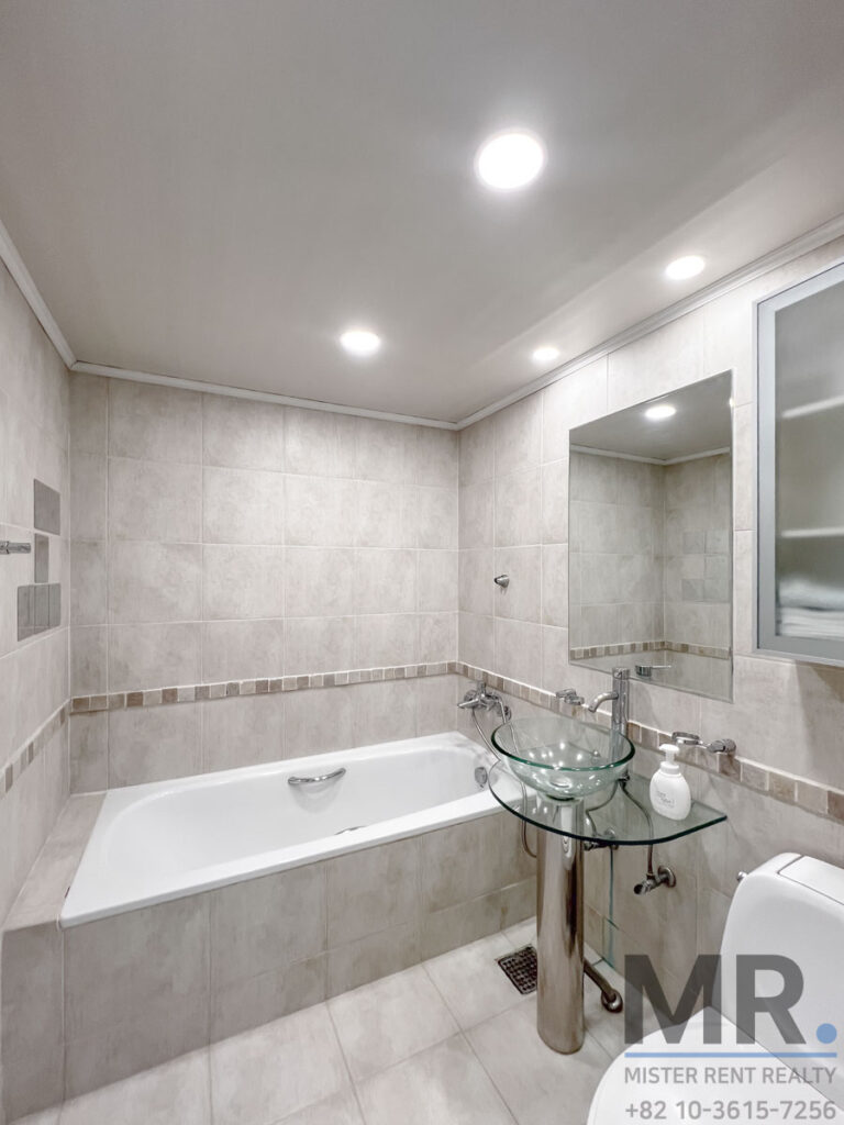 Hannam_2BR_Villa_Rental_Cozy_02