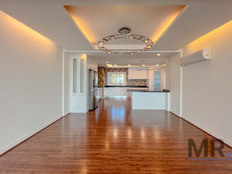 Itaewon-4BR-Rental-Villa-Good-View-03