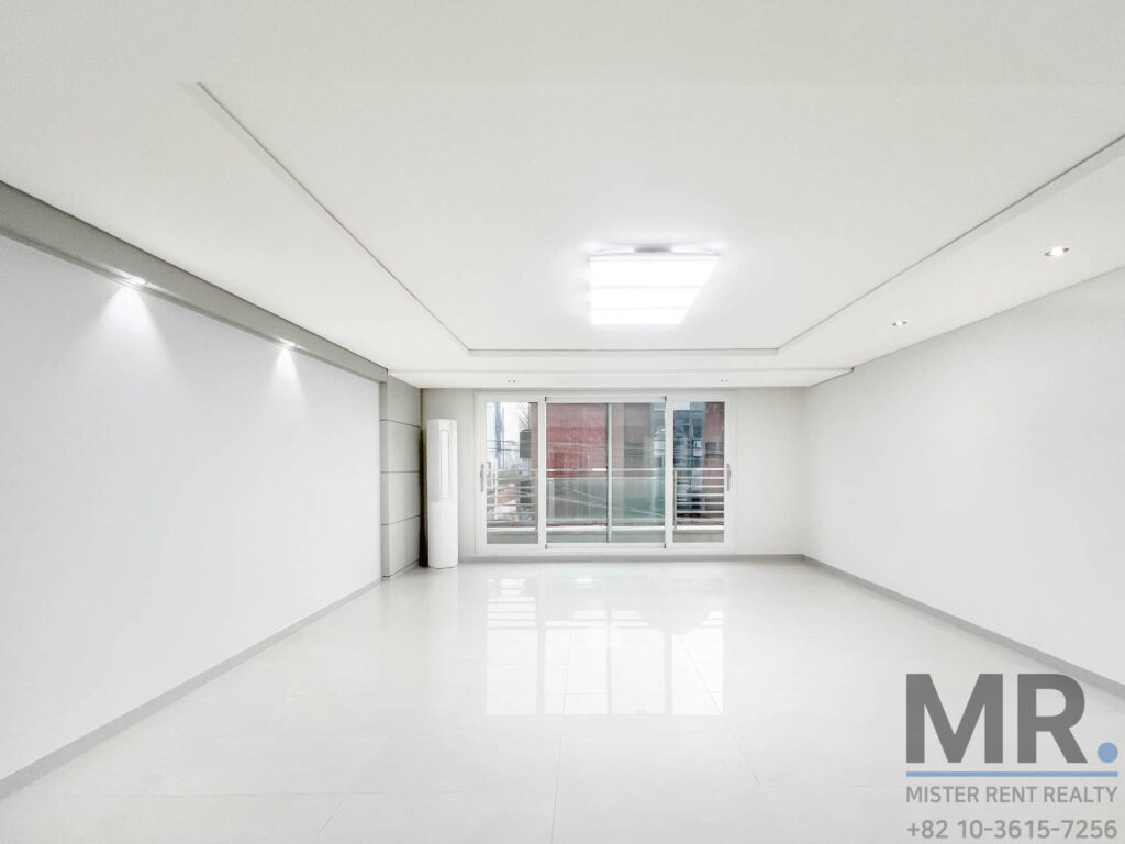 Dongbinggo-Rental-4BR-Renovated_03