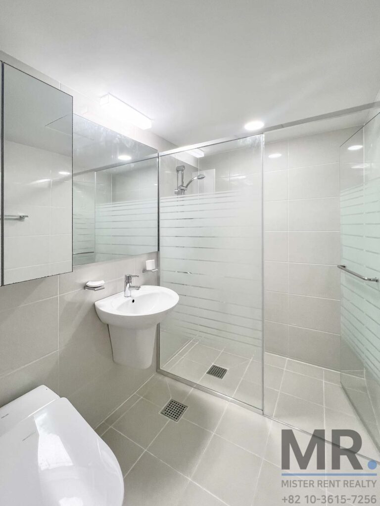 Dongbinggo-Rental-4BR-Renovated_06